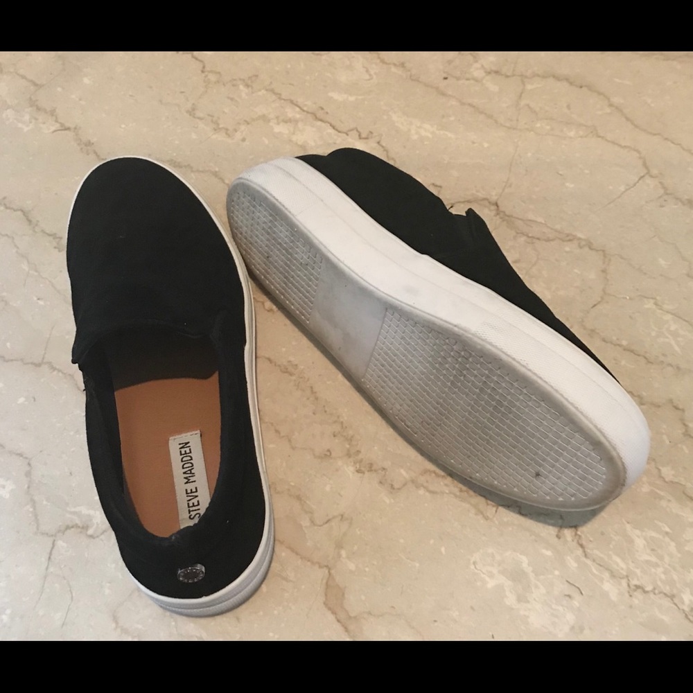 Sneakers like new